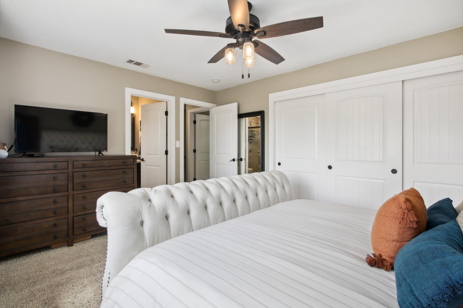 Detail Gallery Image 31 of 48 For 8748 Blinman Way, Fair Oaks,  CA 95628 - 4 Beds | 2/1 Baths