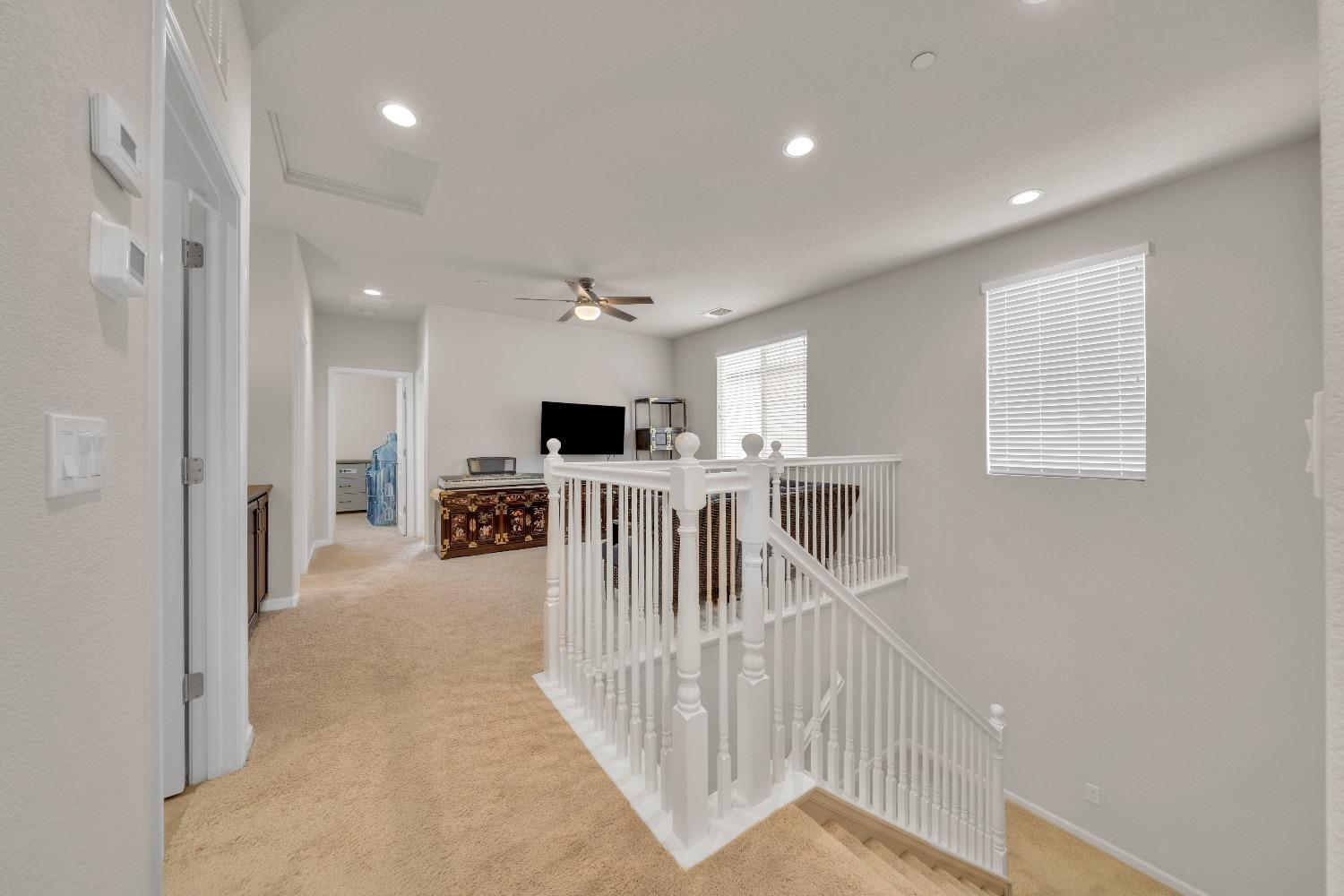 Detail Gallery Image 19 of 38 For 3825 Lookout Dr, Modesto,  CA 95355 - 3 Beds | 2/1 Baths