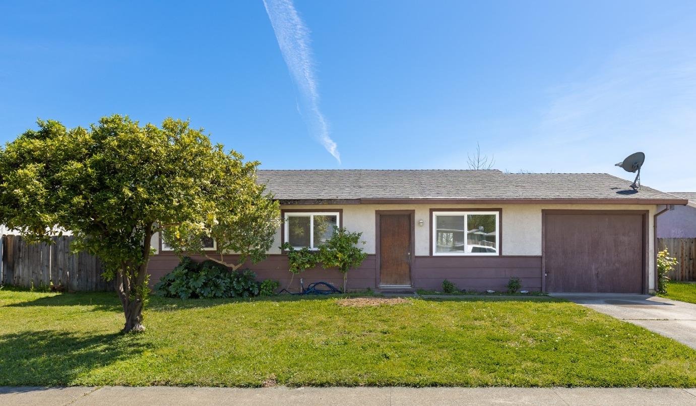 355 Bayberry Way, Gridley, CA 95948