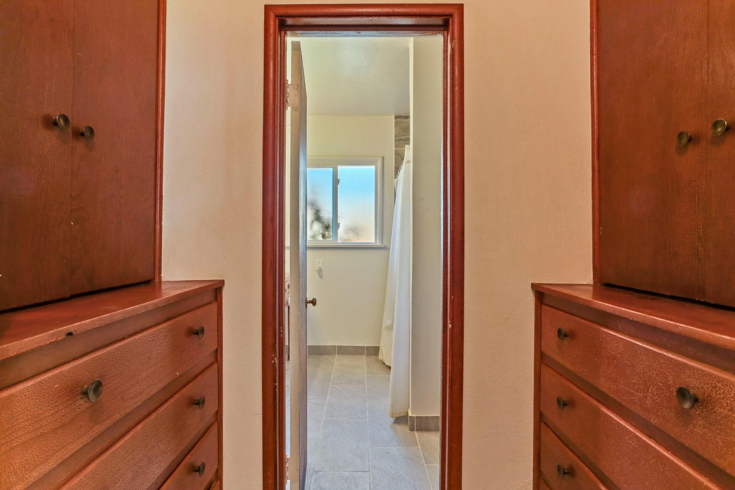 Detail Gallery Image 11 of 33 For 216 N Western Ave, Waterford,  CA 95386 - 2 Beds | 1/1 Baths