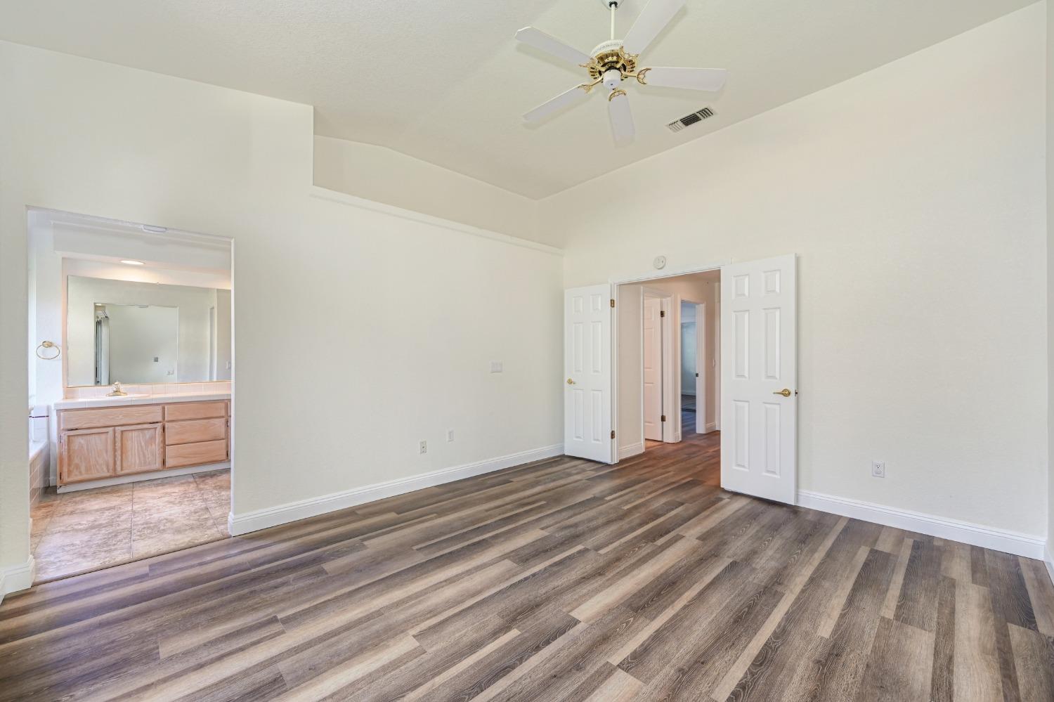 Detail Gallery Image 11 of 27 For 15226 Celebrar Street, Rancho Murieta,  CA 95683 - 3 Beds | 2 Baths