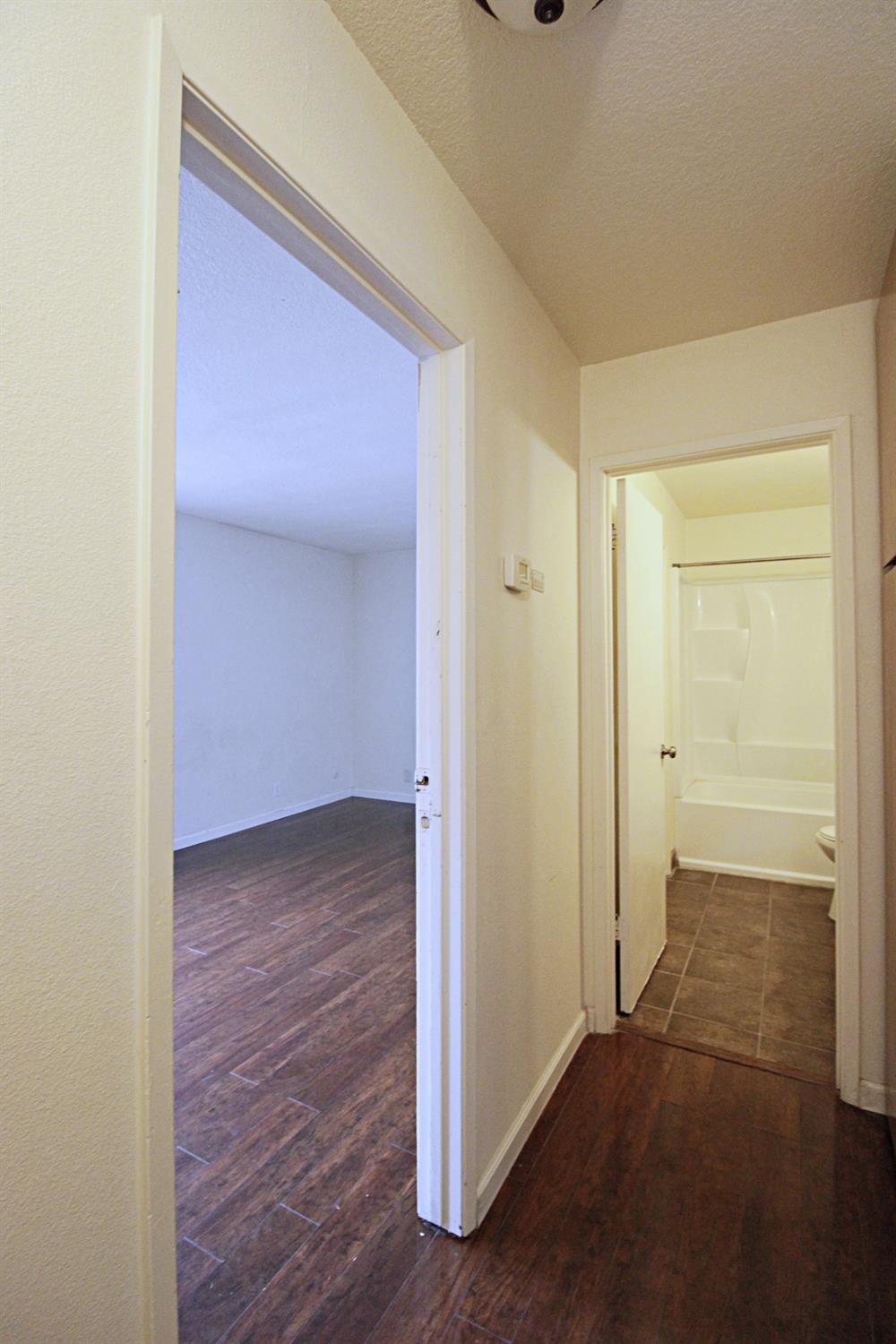 Detail Gallery Image 22 of 36 For 8208 Center Pkwy #17,  Sacramento,  CA 95823 - 2 Beds | 1/1 Baths