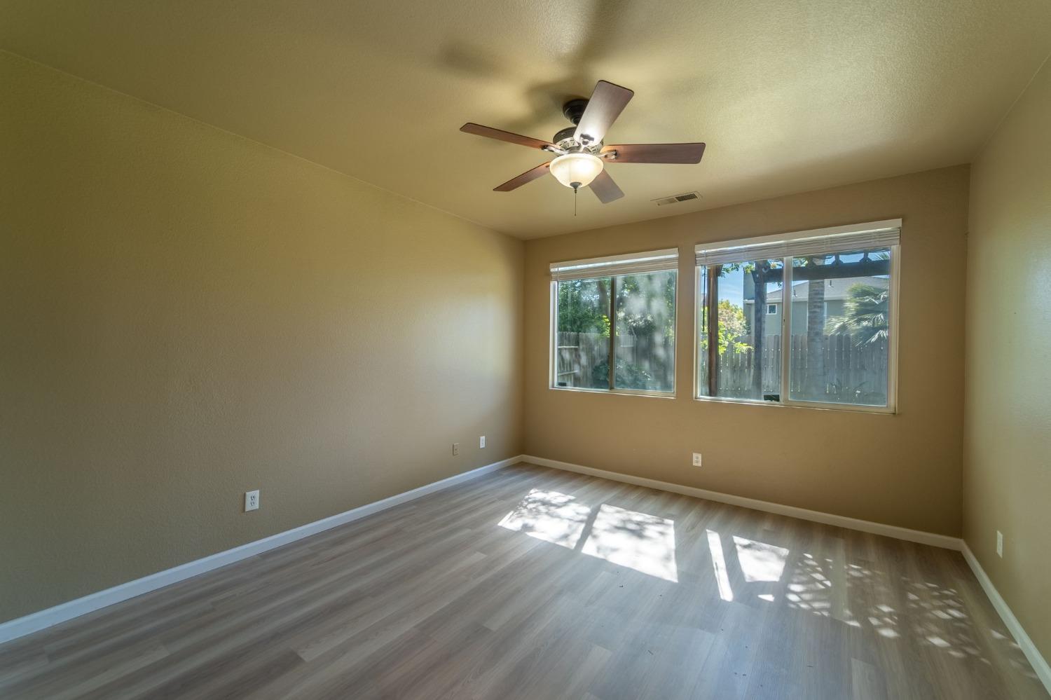 Detail Gallery Image 24 of 30 For 1535 Irvin Ct, Oakdale,  CA 95361 - 3 Beds | 2 Baths