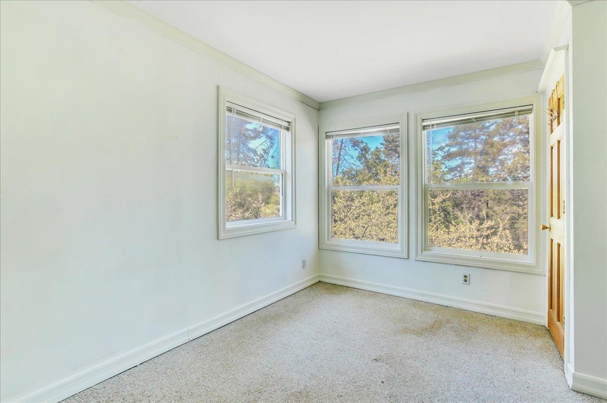 Detail Gallery Image 22 of 99 For 10967 Shana Way, Grass Valley,  CA 95949 - 4 Beds | 2 Baths