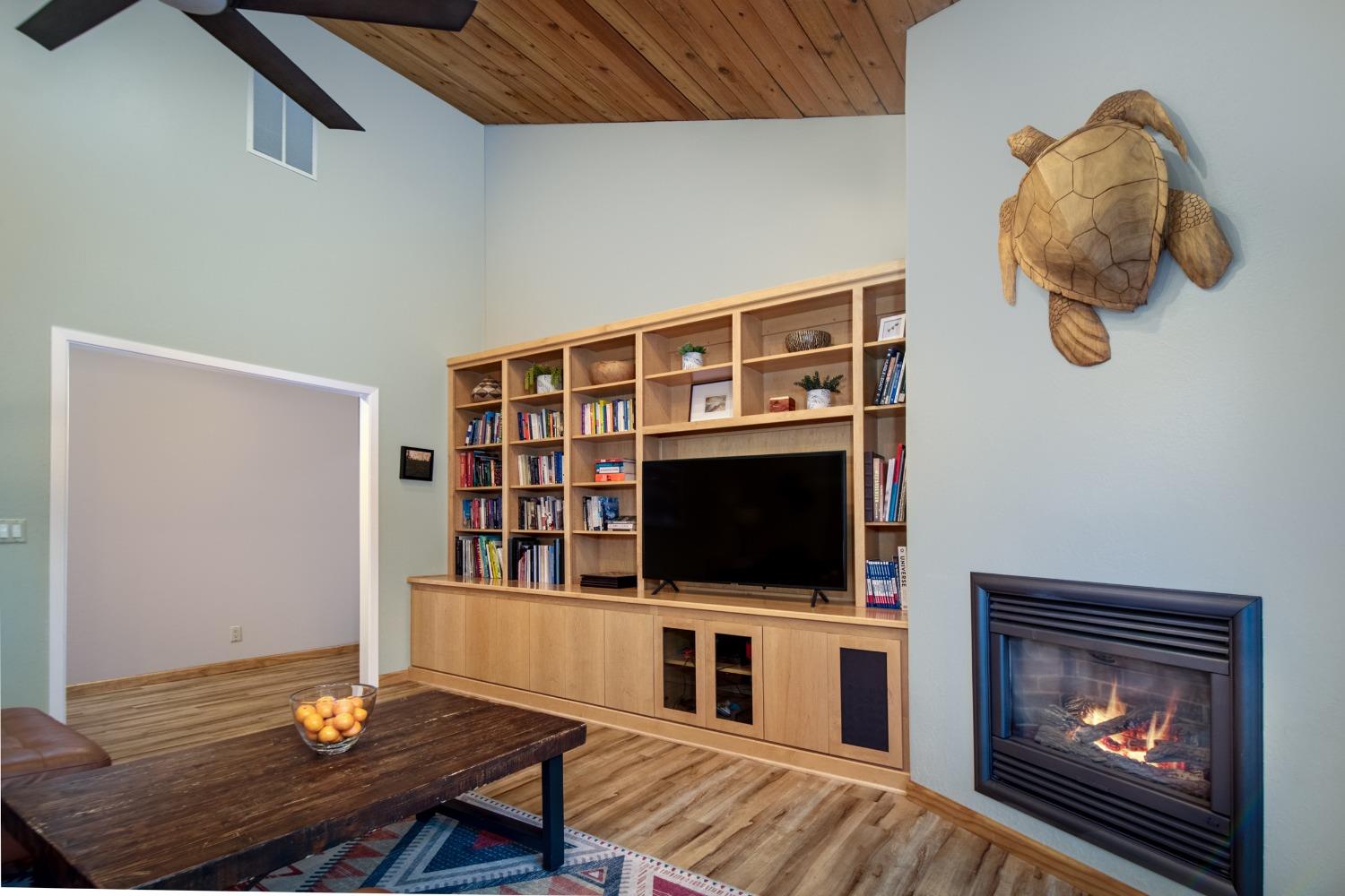 Detail Gallery Image 10 of 53 For 11892 Butternut Way, Nevada City,  CA 95959 - 4 Beds | 2/1 Baths