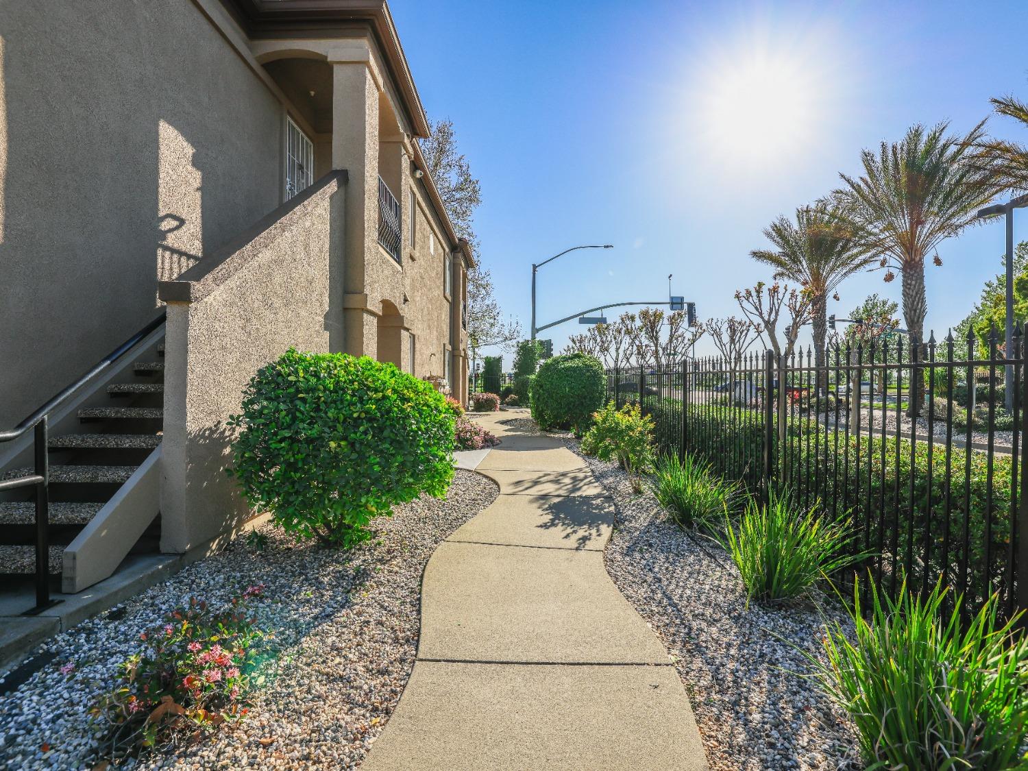 Detail Gallery Image 39 of 45 For 4200 E Commerce Way #113,  Sacramento,  CA 95834 - 1 Beds | 1 Baths