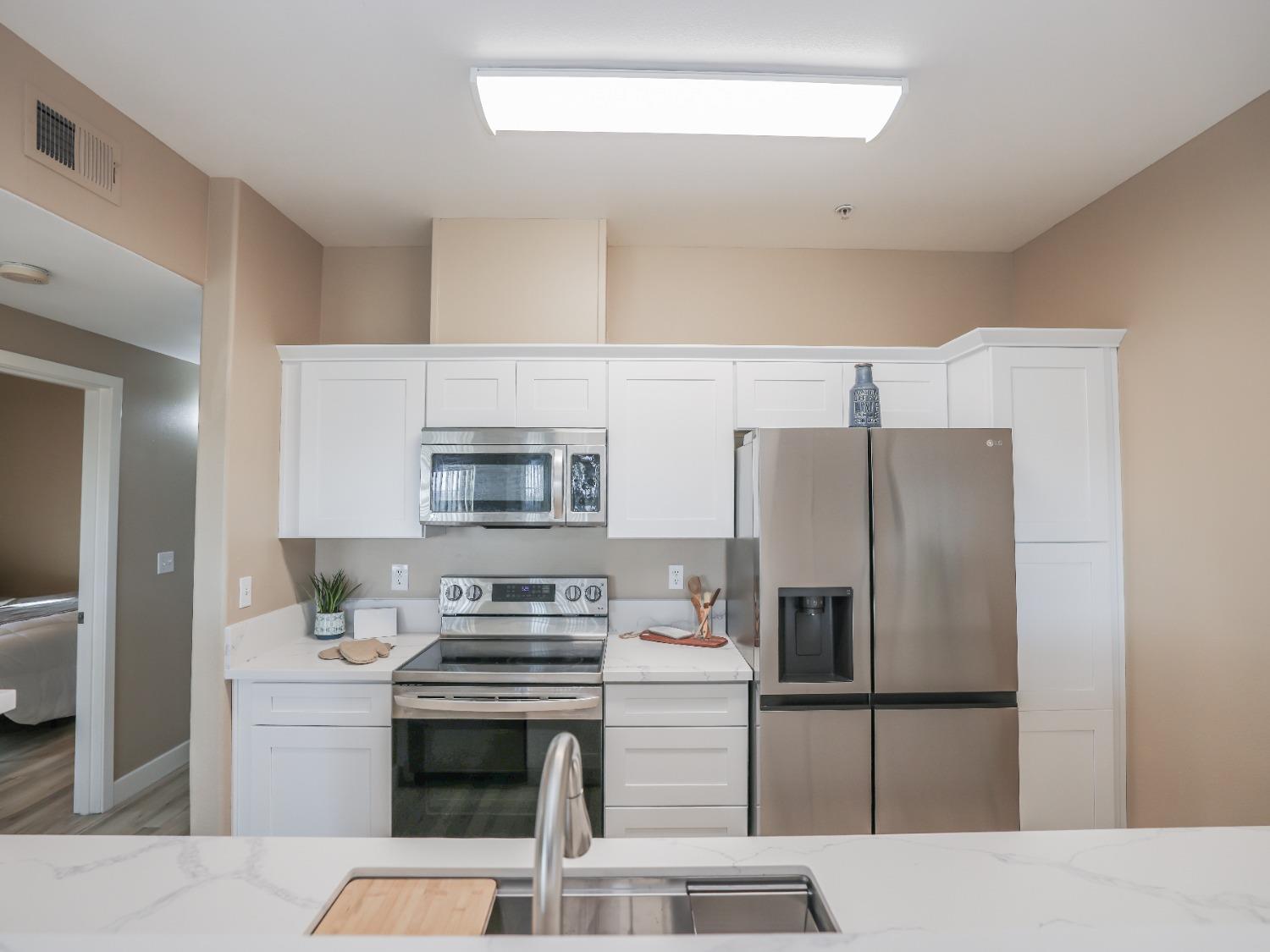 Detail Gallery Image 19 of 45 For 4200 E Commerce Way #113,  Sacramento,  CA 95834 - 1 Beds | 1 Baths