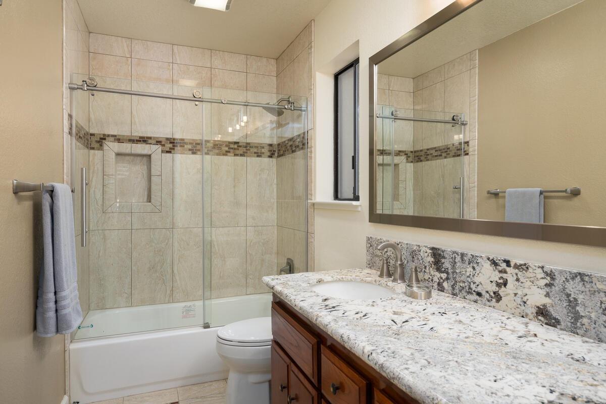 Detail Gallery Image 9 of 25 For 6049 Chickaree Ln, Pollock Pines,  CA 95726 - 2 Beds | 2/1 Baths