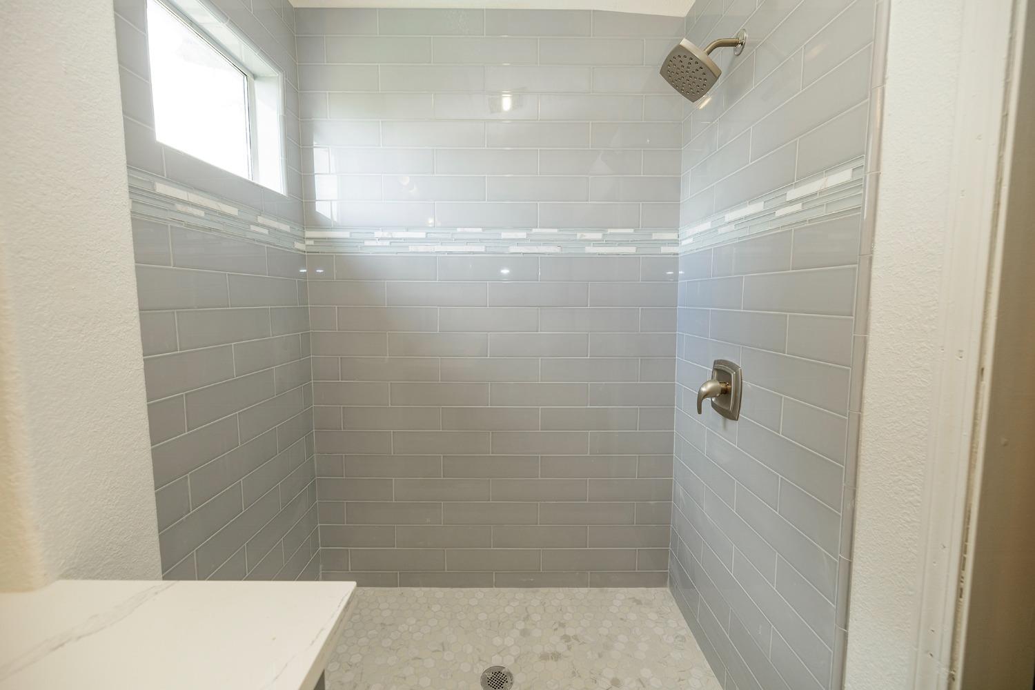 Detail Gallery Image 22 of 28 For 1498 Monterey Ct, Tracy,  CA 95376 - 3 Beds | 2/1 Baths