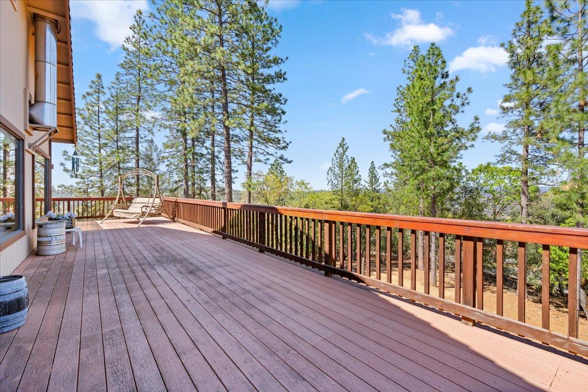 Detail Gallery Image 27 of 43 For 1431 Peek a Boo Ln, Colfax,  CA 95713 - 3 Beds | 3 Baths