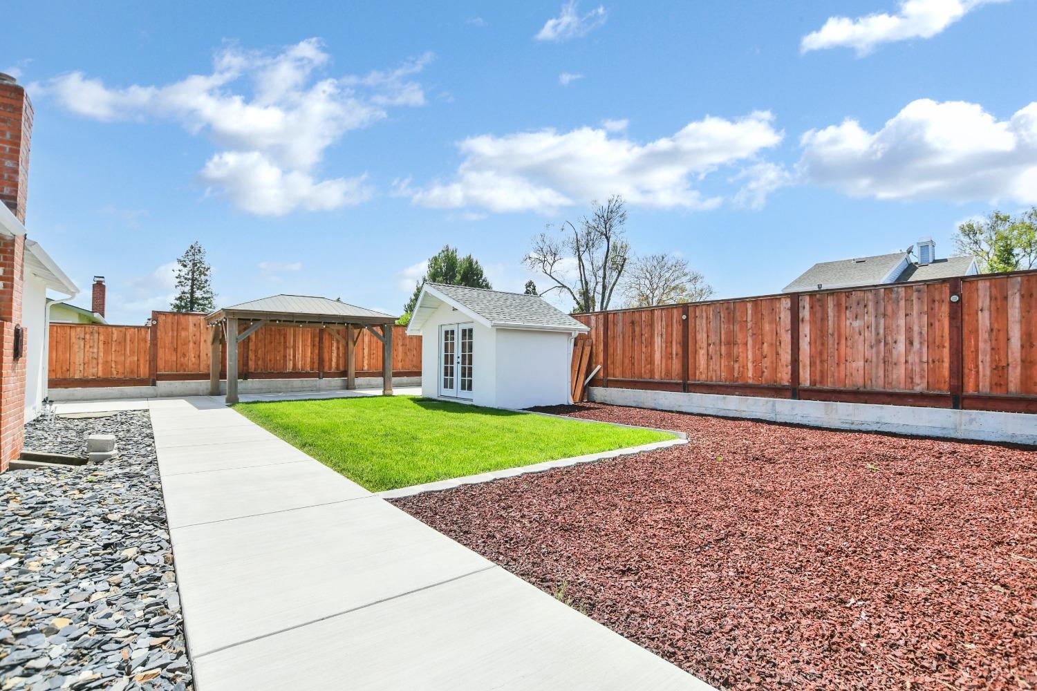 Detail Gallery Image 24 of 35 For 1338 Aster Ln, Livermore,  CA 94551 - 3 Beds | 2 Baths