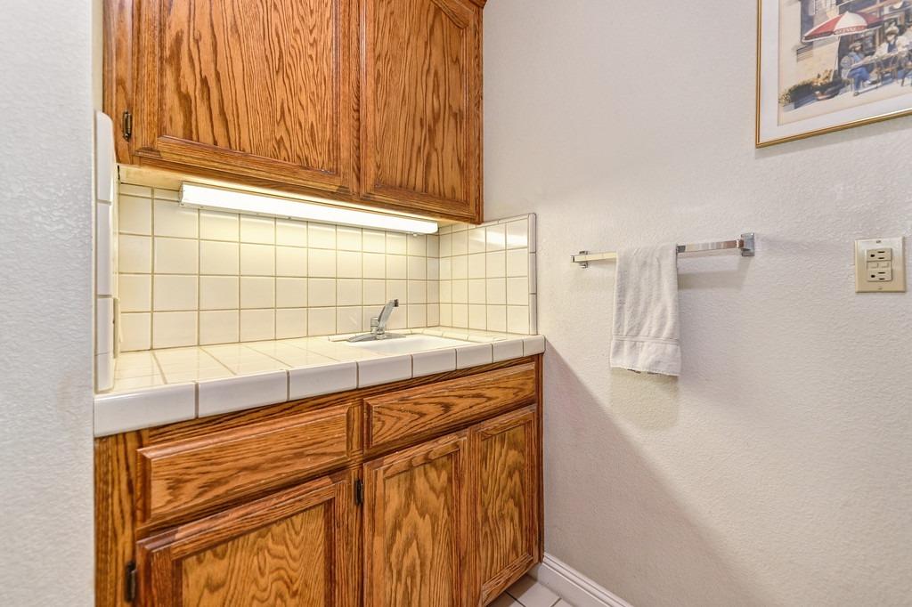 Detail Gallery Image 47 of 82 For 3951 Rawhide Rd, Rocklin,  CA 95677 - 4 Beds | 3/1 Baths