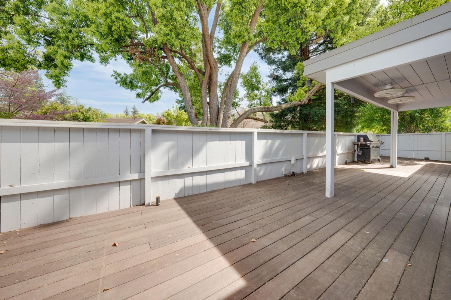 Detail Gallery Image 37 of 44 For 961 Commons Dr, Sacramento,  CA 95825 - 2 Beds | 2 Baths