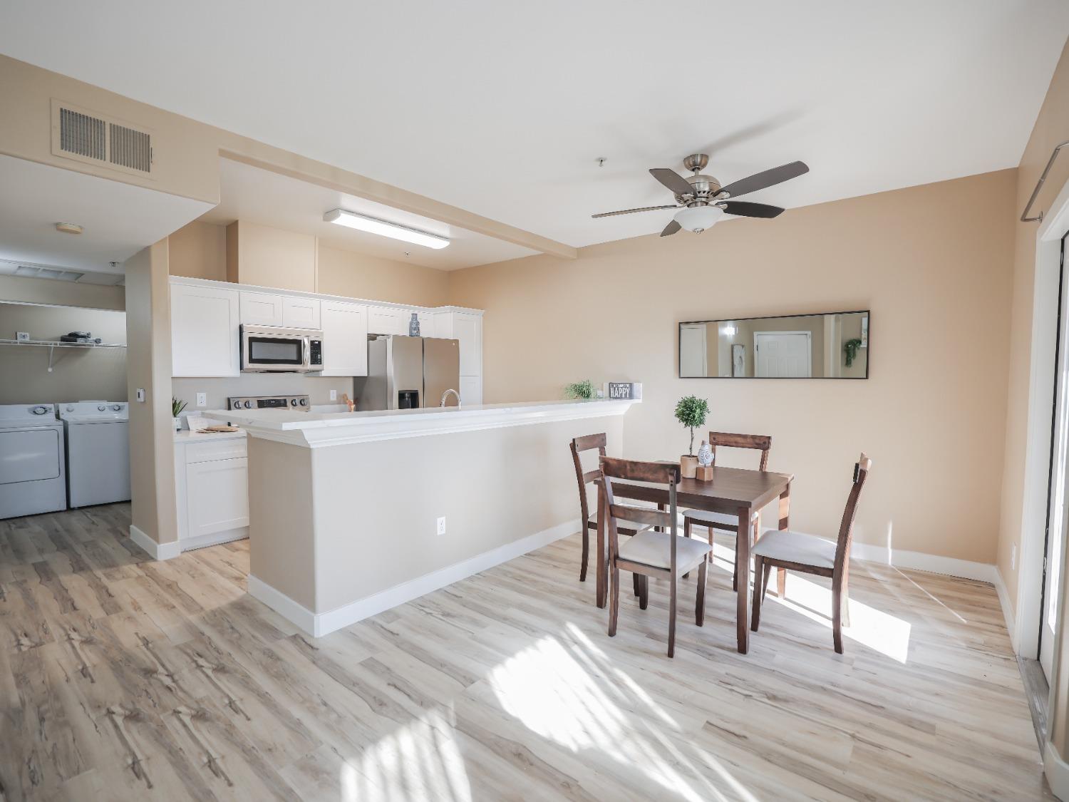 Detail Gallery Image 11 of 45 For 4200 E Commerce Way #113,  Sacramento,  CA 95834 - 1 Beds | 1 Baths