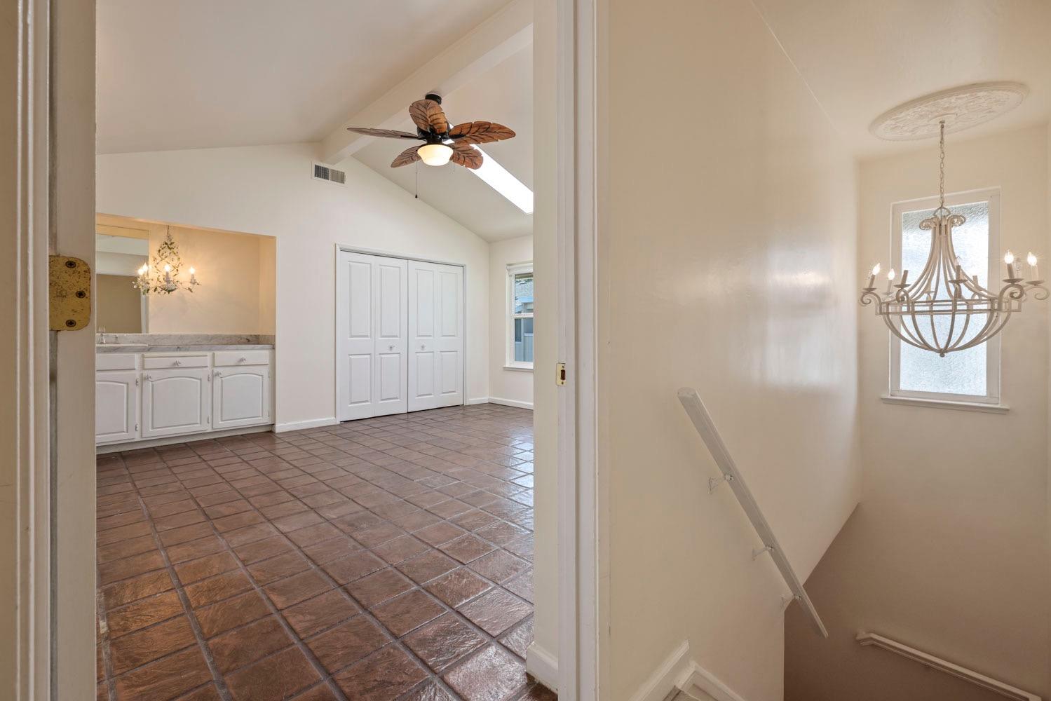 Detail Gallery Image 19 of 37 For 3784 W Benjamin Holt Dr #109,  Stockton,  CA 95219 - 2 Beds | 2/1 Baths