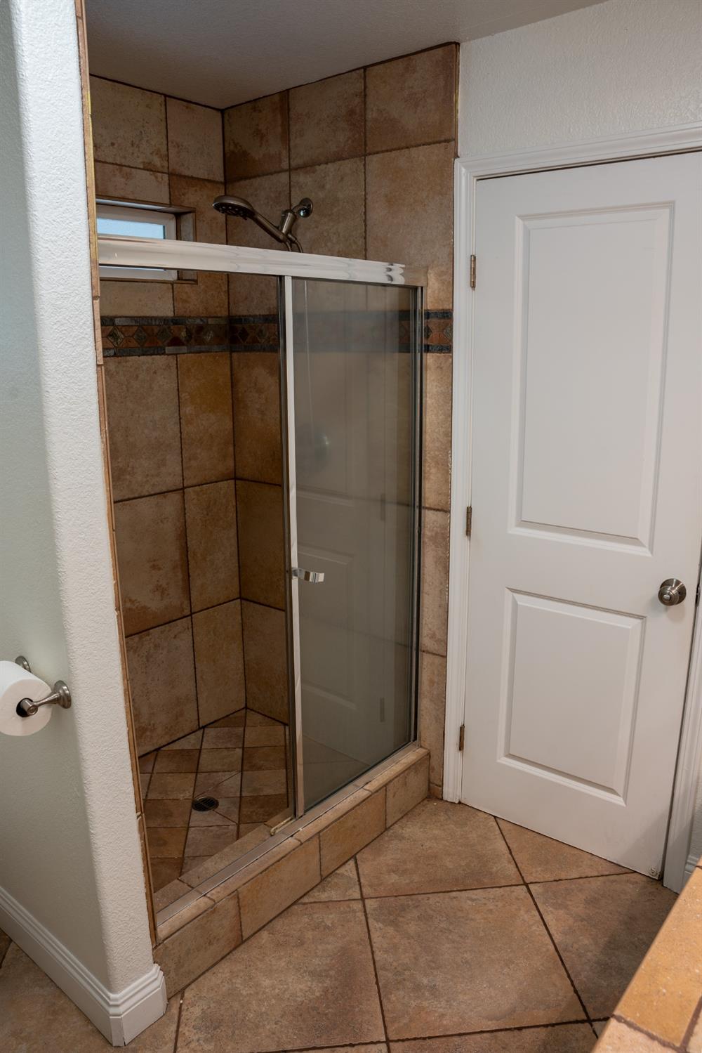 Detail Gallery Image 34 of 47 For 306 B St, Woodland,  CA 95776 - 3 Beds | 2 Baths