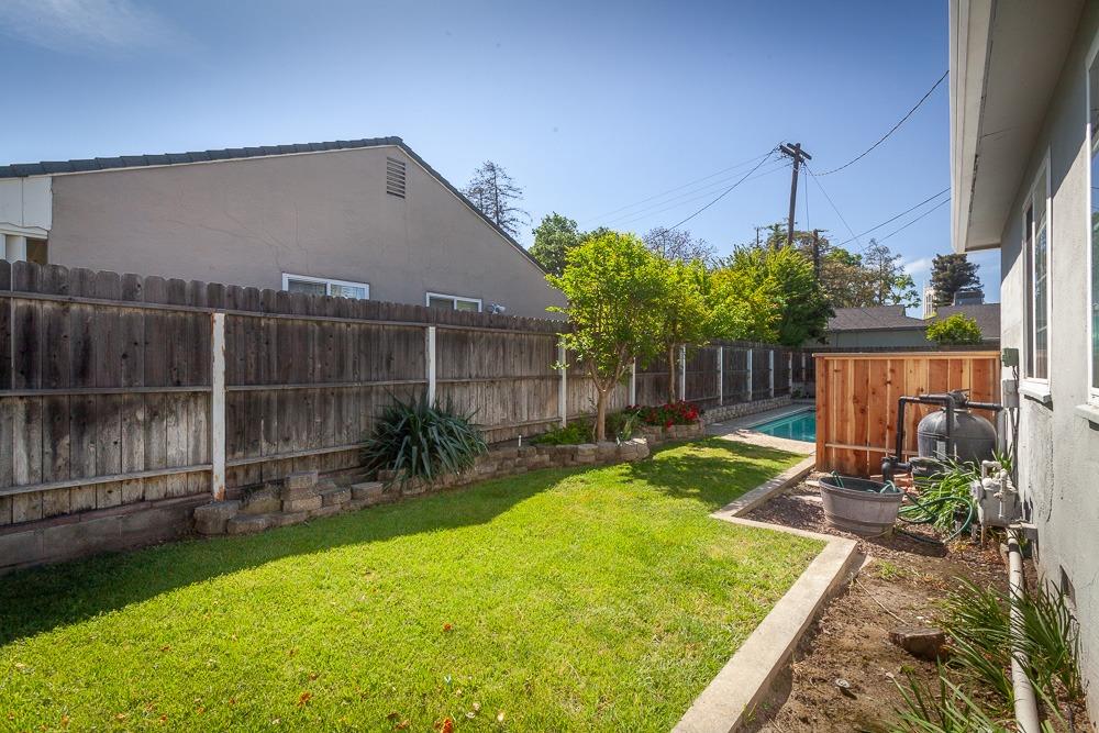 Detail Gallery Image 56 of 57 For 190 W Barrymore St, Stockton,  CA 95204 - 4 Beds | 2 Baths