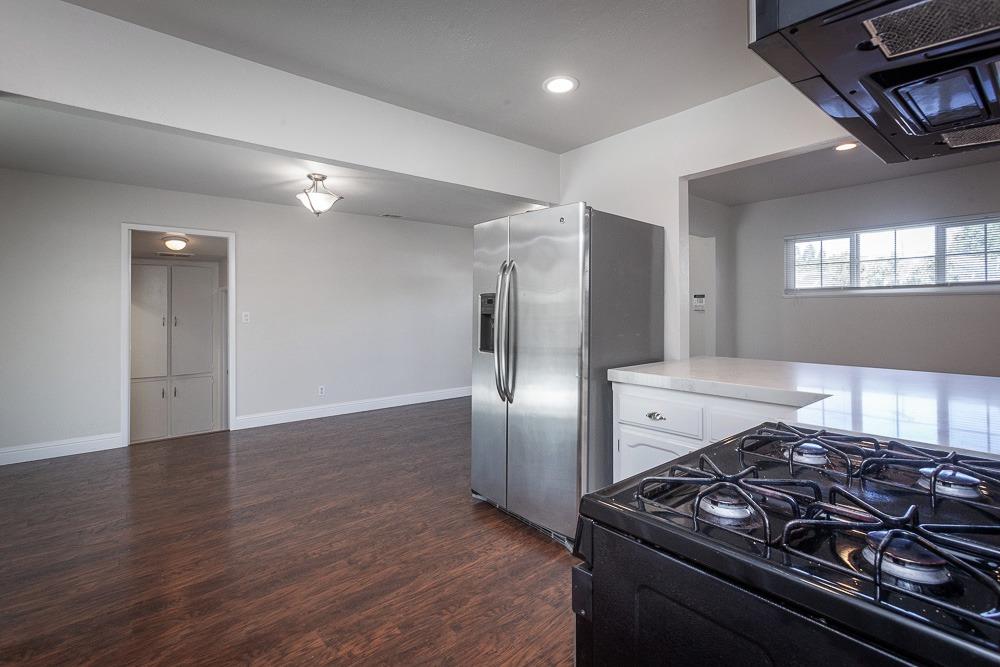 Detail Gallery Image 20 of 57 For 190 W Barrymore St, Stockton,  CA 95204 - 4 Beds | 2 Baths
