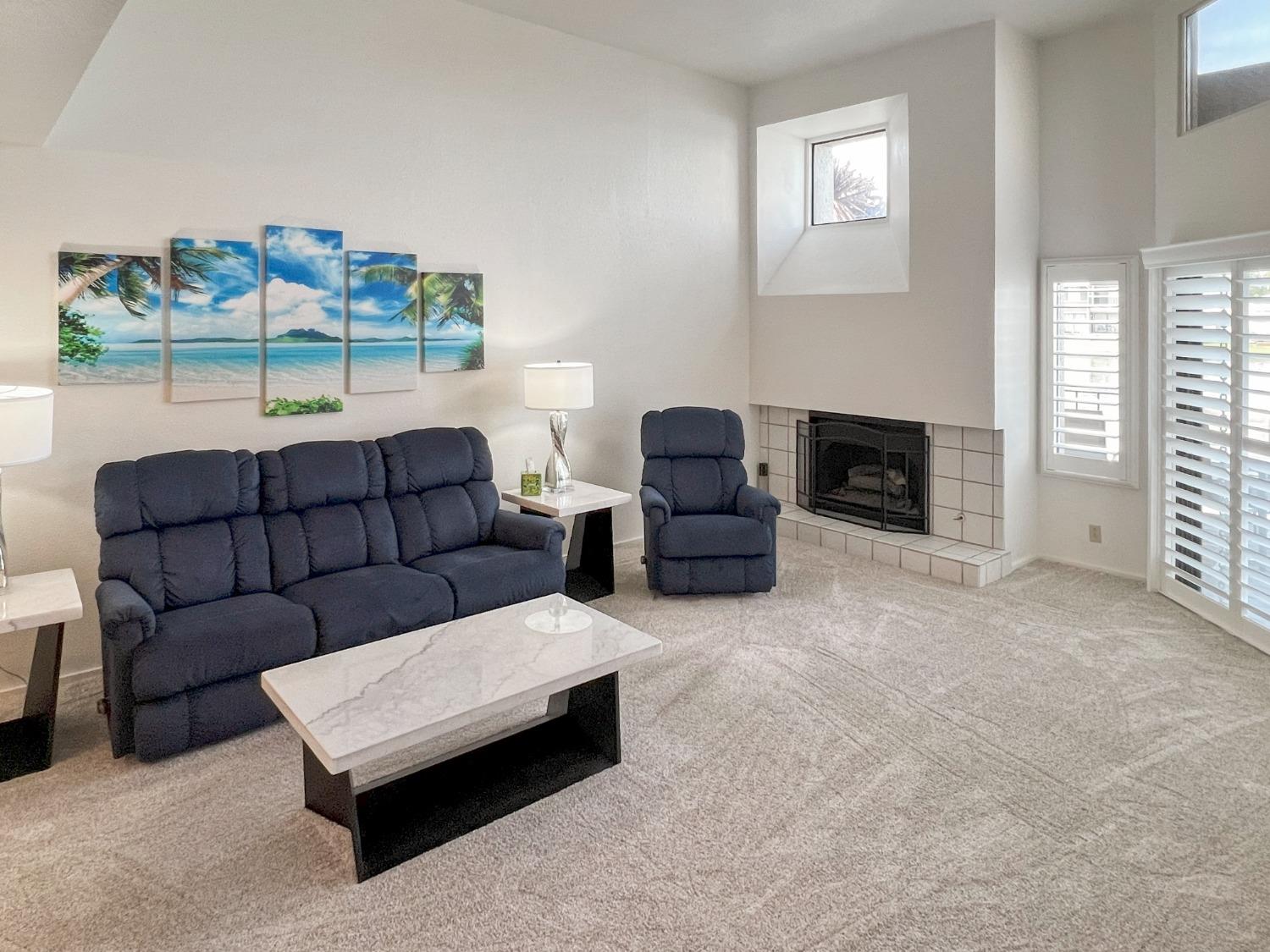 Detail Gallery Image 10 of 38 For 3855 Peninsula Ct, Stockton,  CA 95219 - 2 Beds | 2 Baths