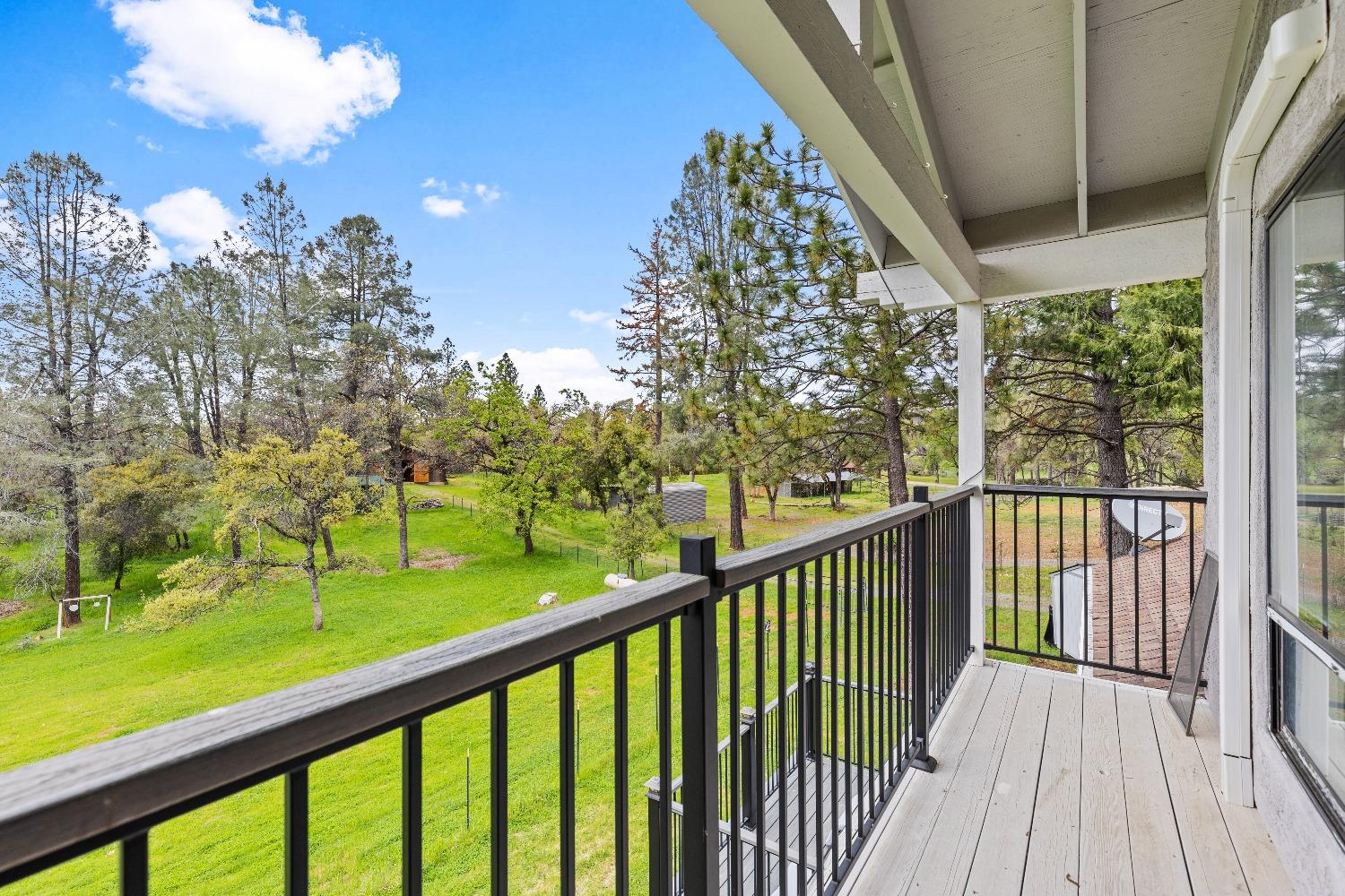 Detail Gallery Image 33 of 75 For 20210 Rim Rock Ct, Foresthill,  CA 95631 - 3 Beds | 2/1 Baths