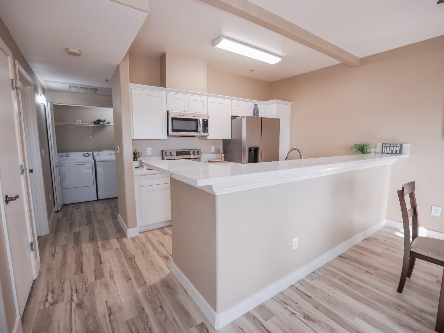 Detail Gallery Image 25 of 45 For 4200 E Commerce Way #113,  Sacramento,  CA 95834 - 1 Beds | 1 Baths