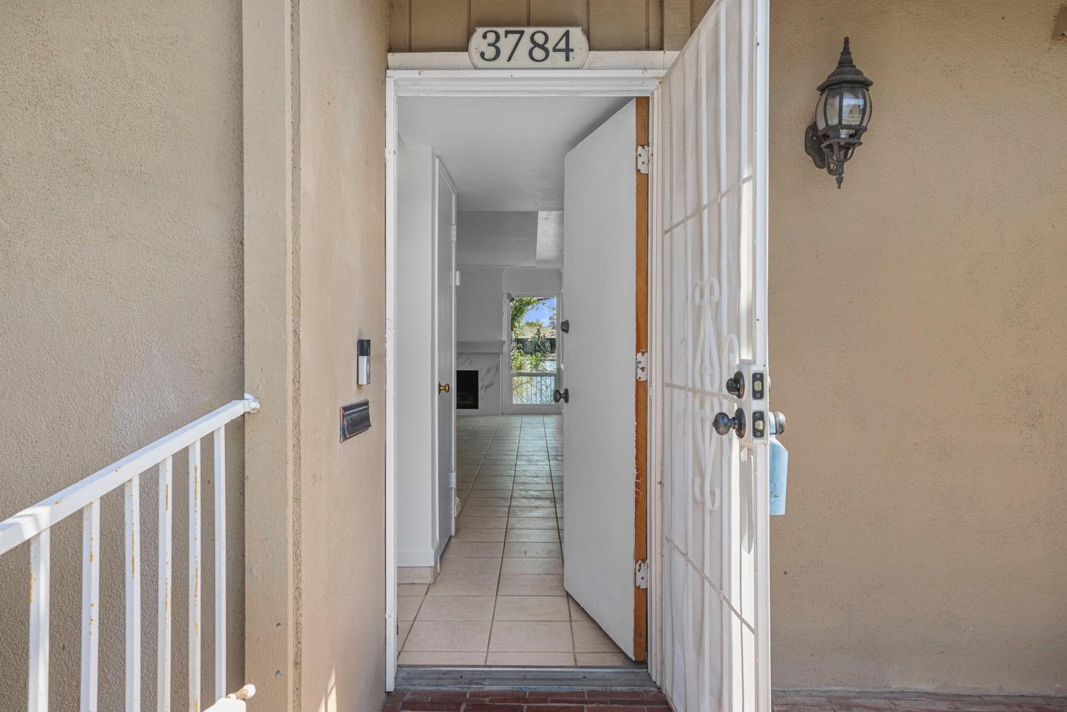 Detail Gallery Image 5 of 37 For 3784 W Benjamin Holt Dr #109,  Stockton,  CA 95219 - 2 Beds | 2/1 Baths