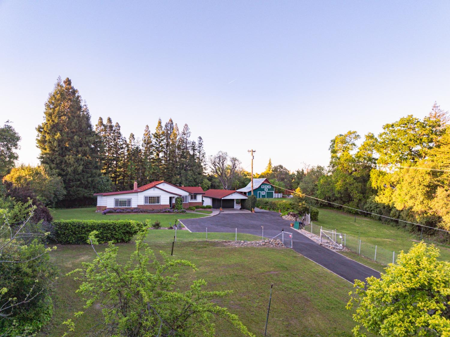 Fair Oaks Boulevard, Fair Oaks, CA, 95628-6908