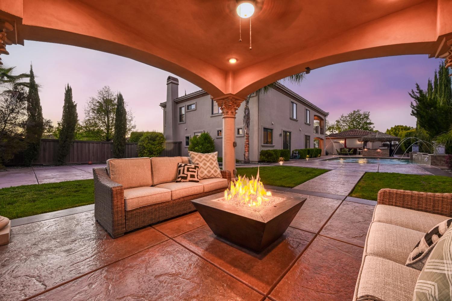 Detail Gallery Image 58 of 67 For 4730 Waterstone Dr, Roseville,  CA 95747 - 5 Beds | 4/2 Baths