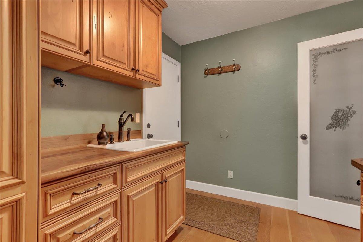 Detail Gallery Image 20 of 93 For 14131 Maverick Ln, Grass Valley,  CA 95949 - 3 Beds | 2/1 Baths