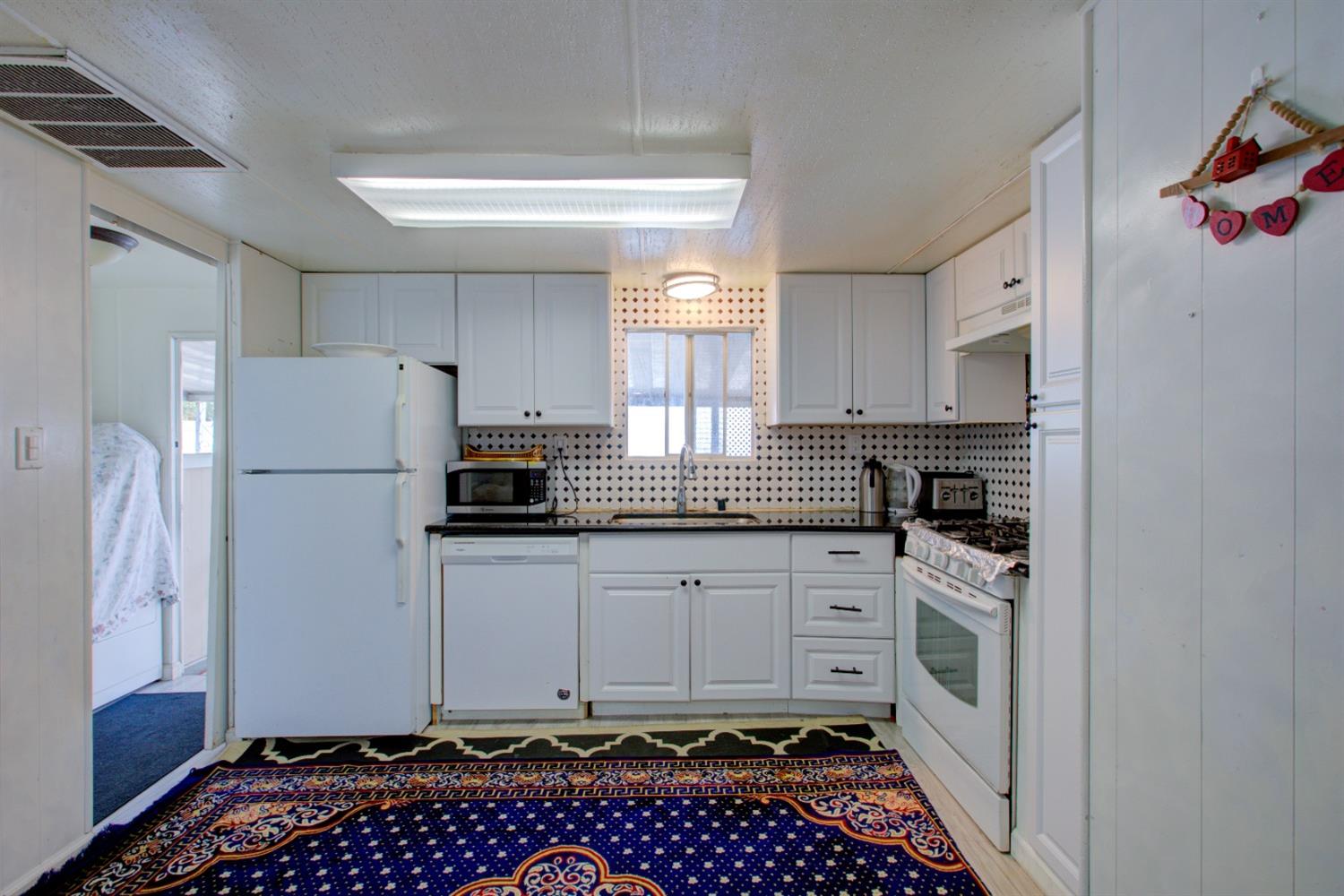 Detail Gallery Image 9 of 30 For 4024 Mchenry Ave 50, Modesto,  CA 95356 - 2 Beds | 2 Baths