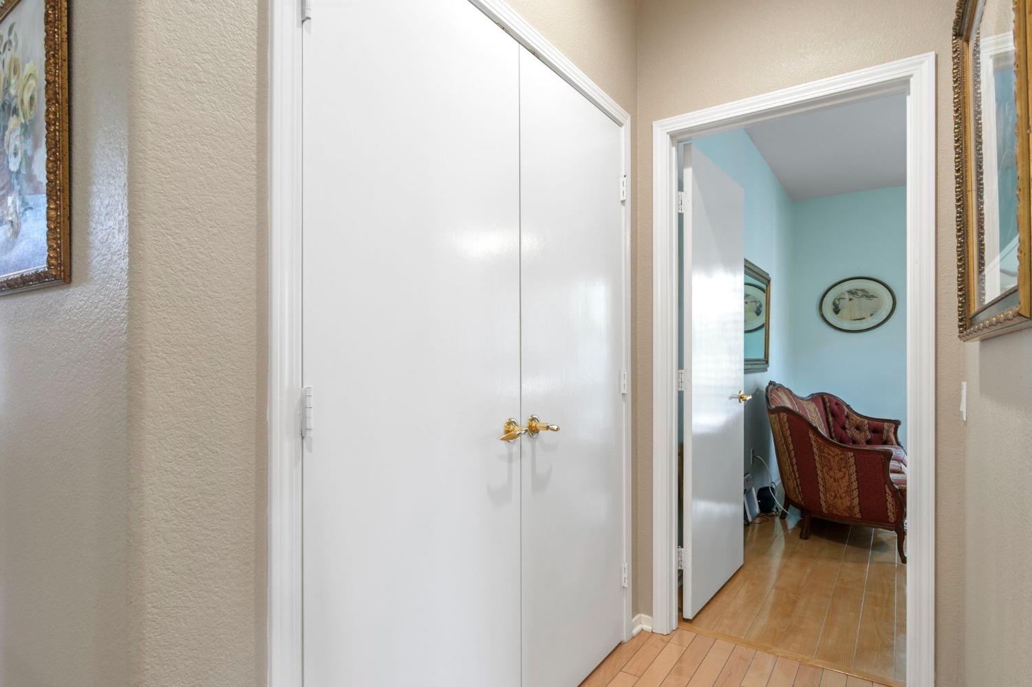 Detail Gallery Image 21 of 68 For 1700 Starview Ln, Lincoln,  CA 95648 - 2 Beds | 2 Baths
