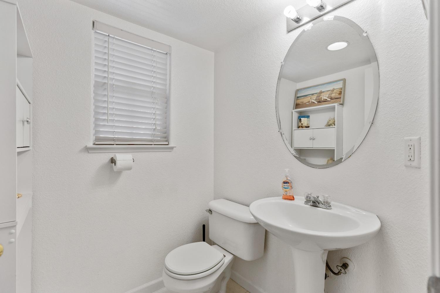 Detail Gallery Image 24 of 35 For 4230 Stromford Way, Mather,  CA 95655 - 3 Beds | 2/1 Baths