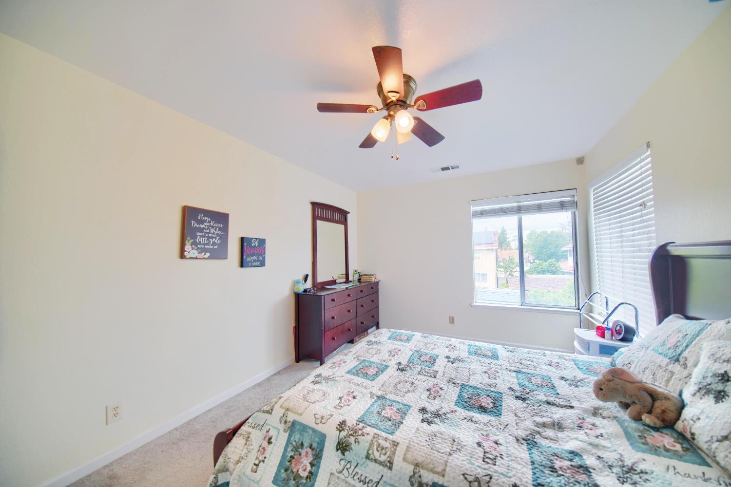 Detail Gallery Image 57 of 92 For 3277 Konig Ct, Stockton,  CA 95206 - 5 Beds | 2/1 Baths