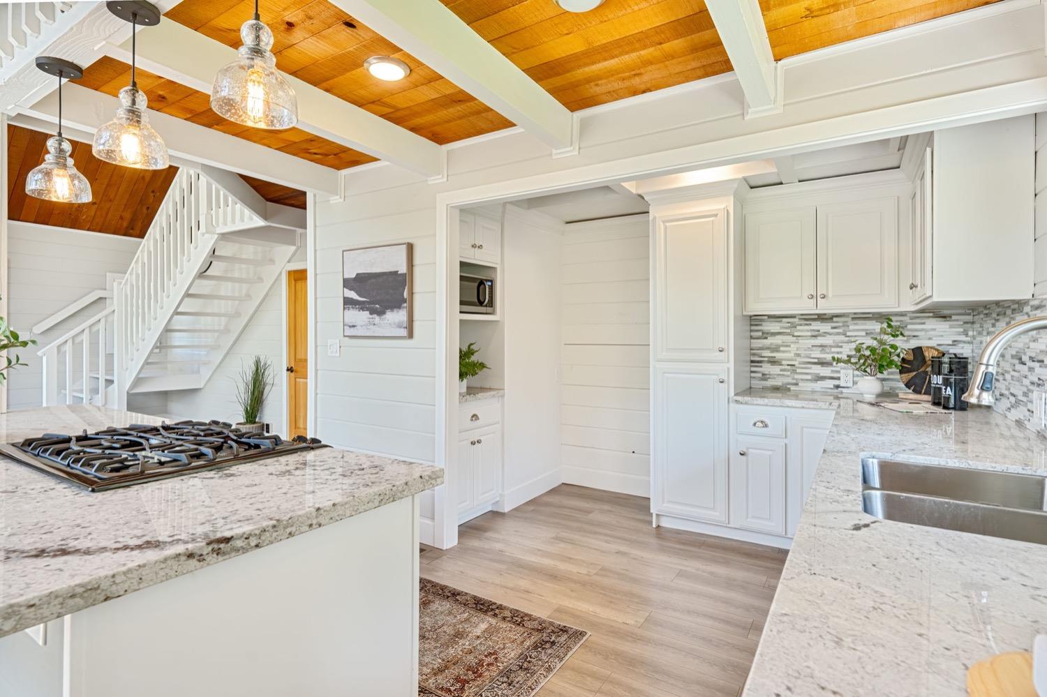 Detail Gallery Image 21 of 62 For 23963 Redwood Ct, Auburn,  CA 95602 - 3 Beds | 2 Baths