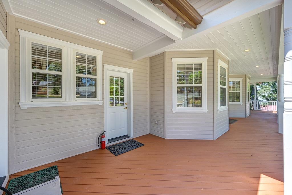 Detail Gallery Image 12 of 94 For 3956 Bellwood Dr, Camino,  CA 95709 - 3 Beds | 2/1 Baths