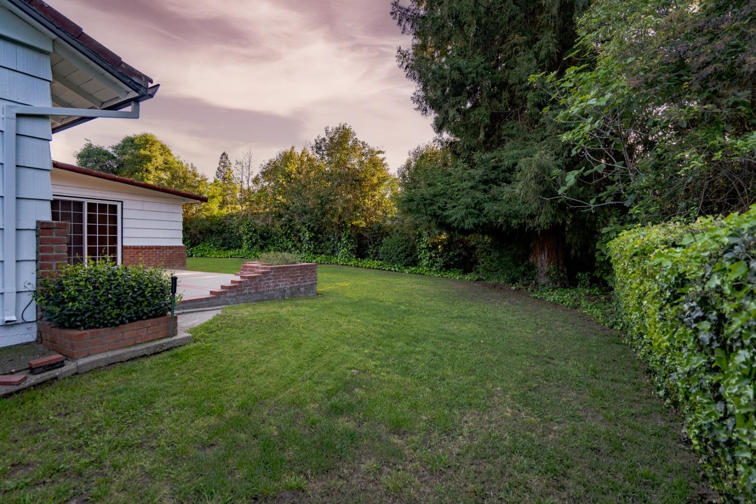 Fair Oaks Boulevard, Fair Oaks, CA, 95628-6908