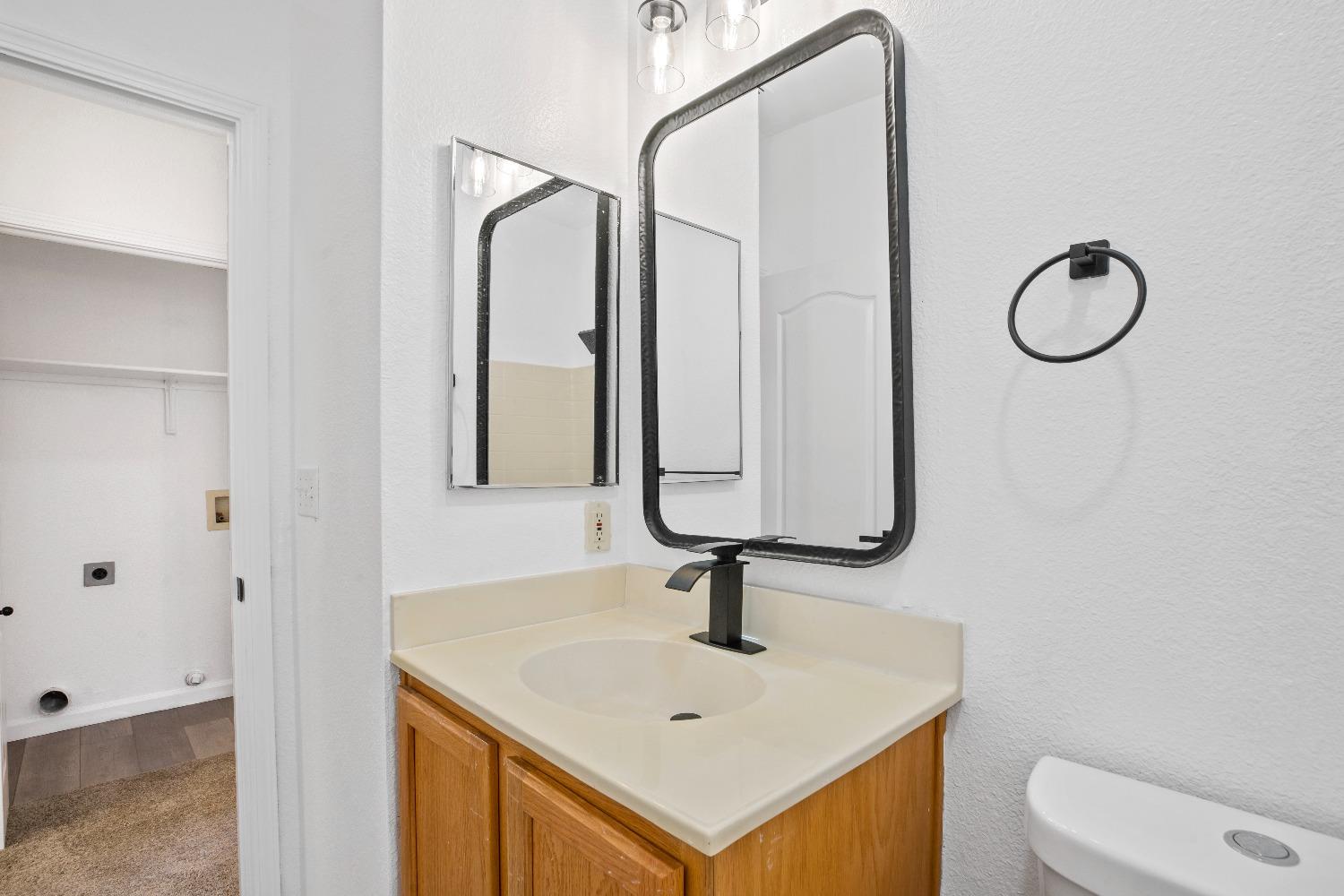 Detail Gallery Image 38 of 45 For 631 Evi Ct, Stockton,  CA 95206 - 3 Beds | 2 Baths