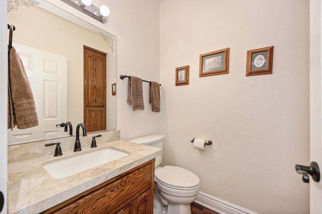 Detail Gallery Image 42 of 94 For 3956 Bellwood Dr, Camino,  CA 95709 - 3 Beds | 2/1 Baths