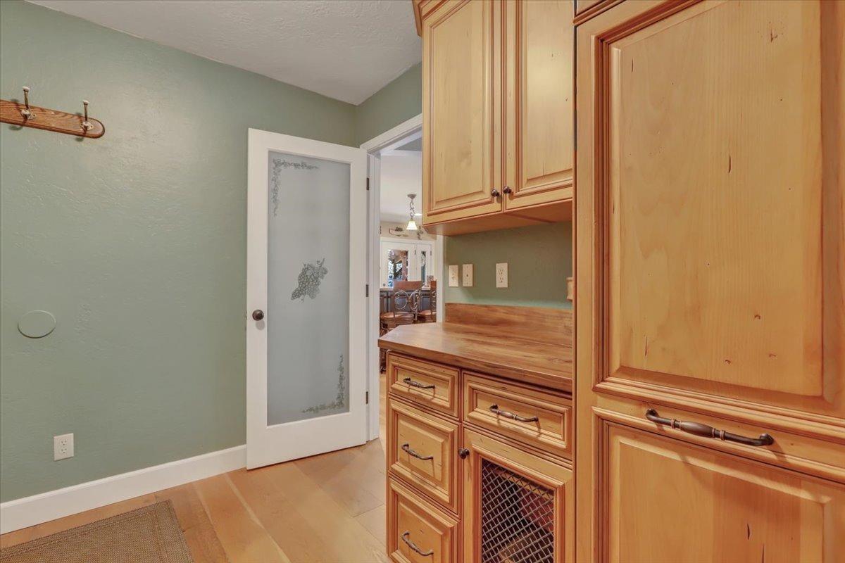 Detail Gallery Image 22 of 93 For 14131 Maverick Ln, Grass Valley,  CA 95949 - 3 Beds | 2/1 Baths