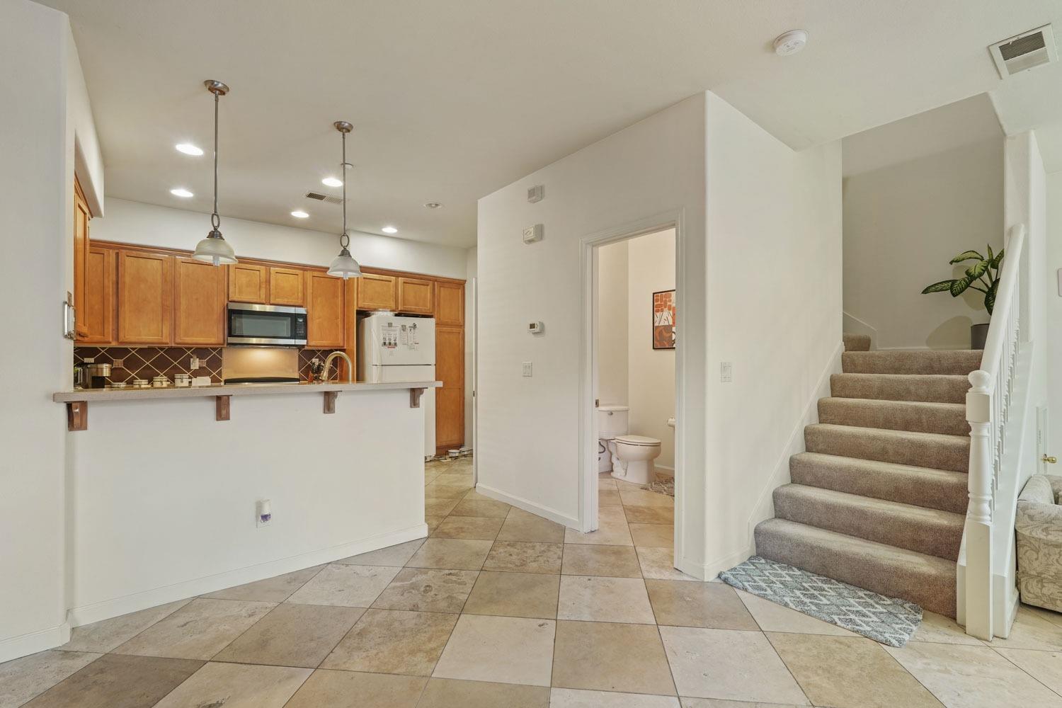 Detail Gallery Image 18 of 47 For 227 S Veracruz Pl, Mountain House,  CA 95391 - 3 Beds | 2/1 Baths