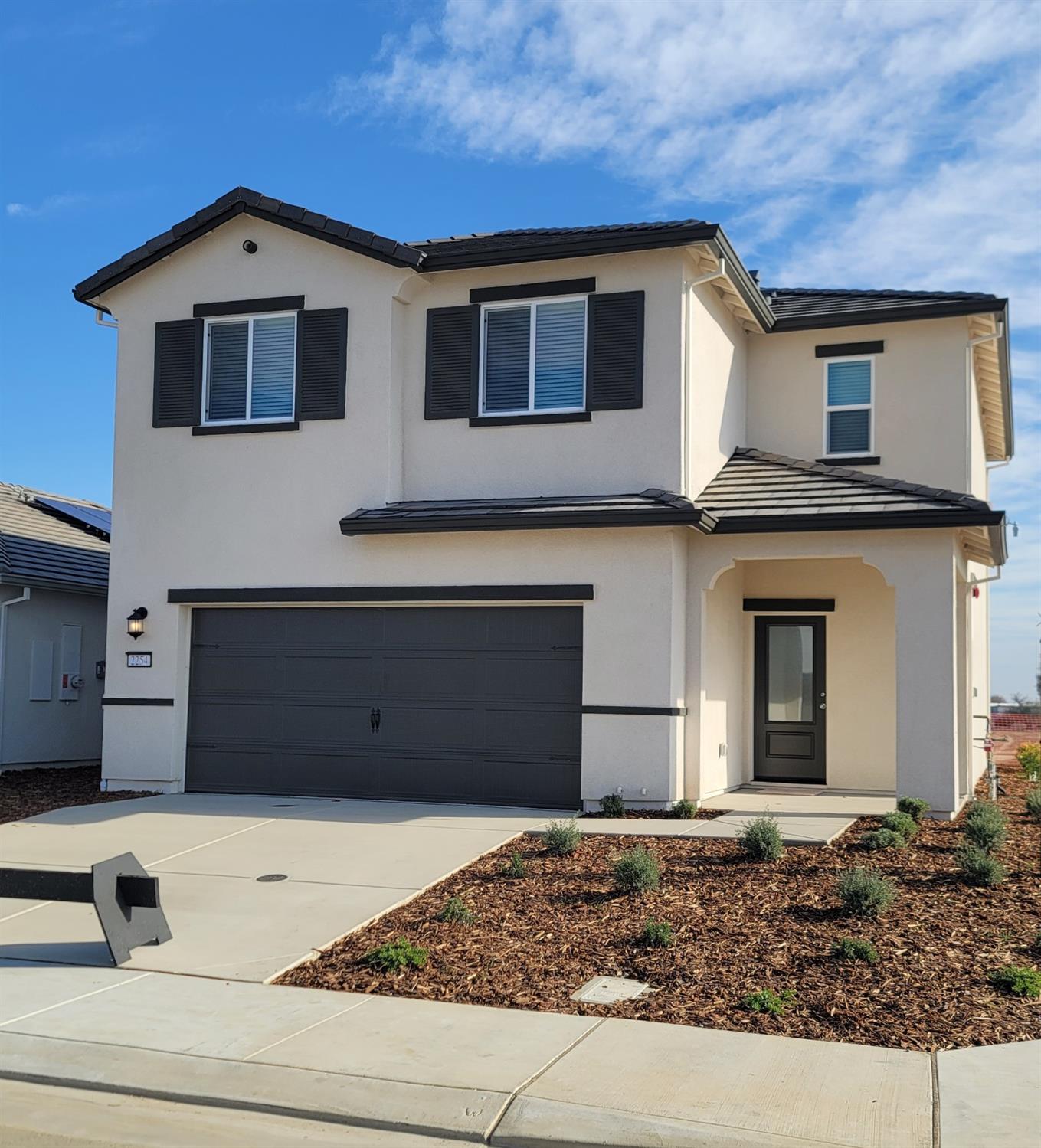 Detail Gallery Image 1 of 9 For 1063 Aiden Dr, Newman,  CA 95360 - 4 Beds | 2/1 Baths