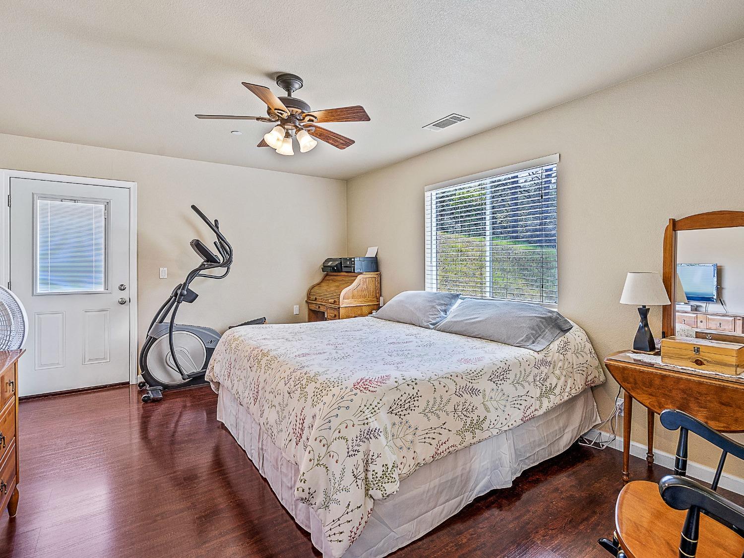 Detail Gallery Image 34 of 40 For 3321 Magic Morgan Trl, Cool,  CA 95614 - 3 Beds | 2/1 Baths