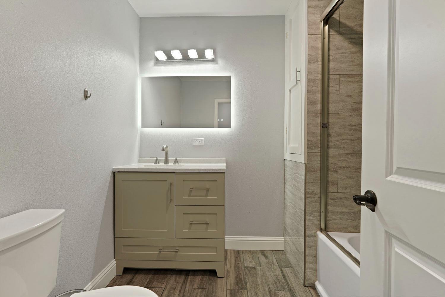 Detail Gallery Image 16 of 48 For 1436 Albany Ave, Modesto,  CA 95350 - 3 Beds | 2 Baths