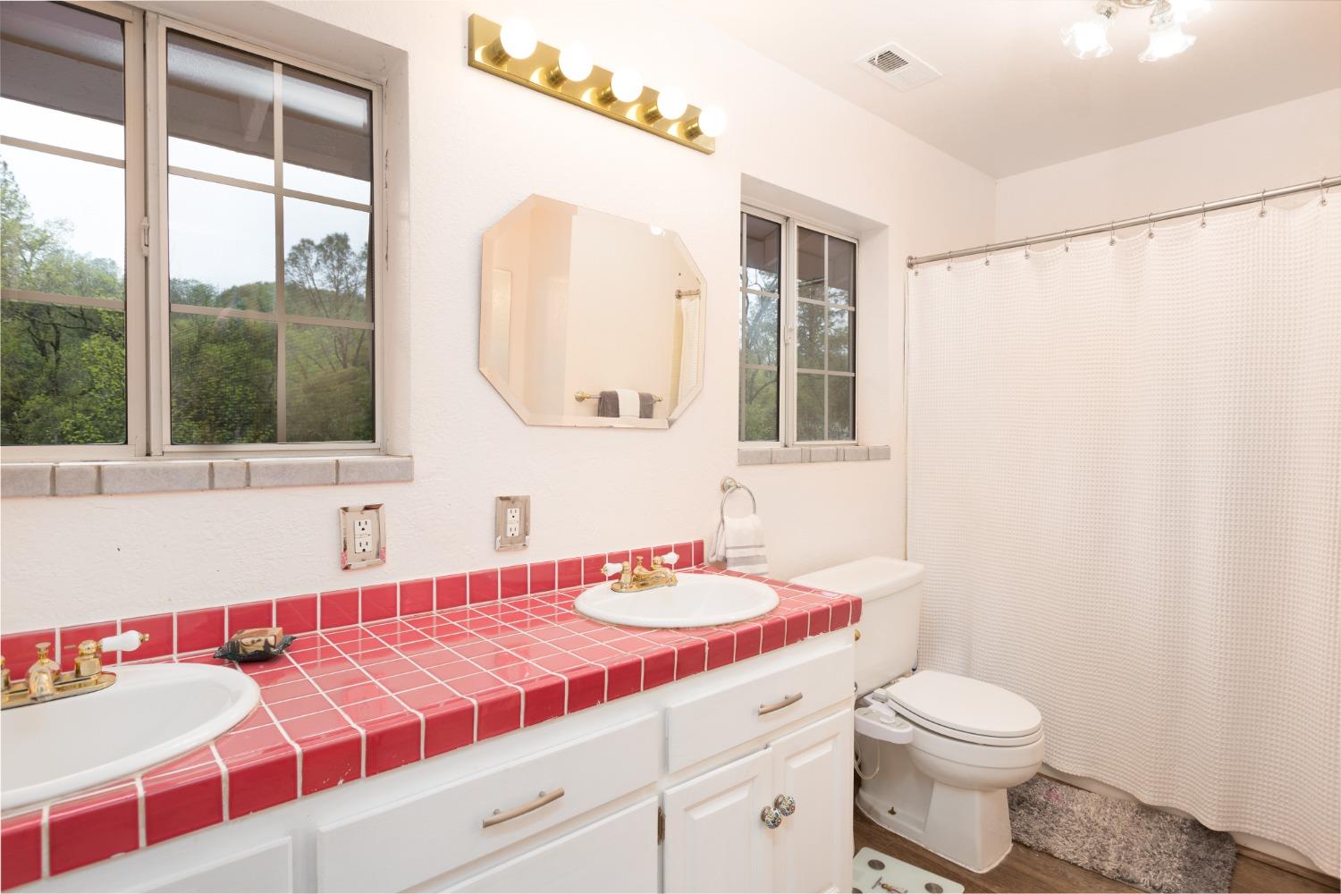 Detail Gallery Image 19 of 58 For 1550 Mardis Dr, Shingle Springs,  CA 95682 - 3 Beds | 2/1 Baths