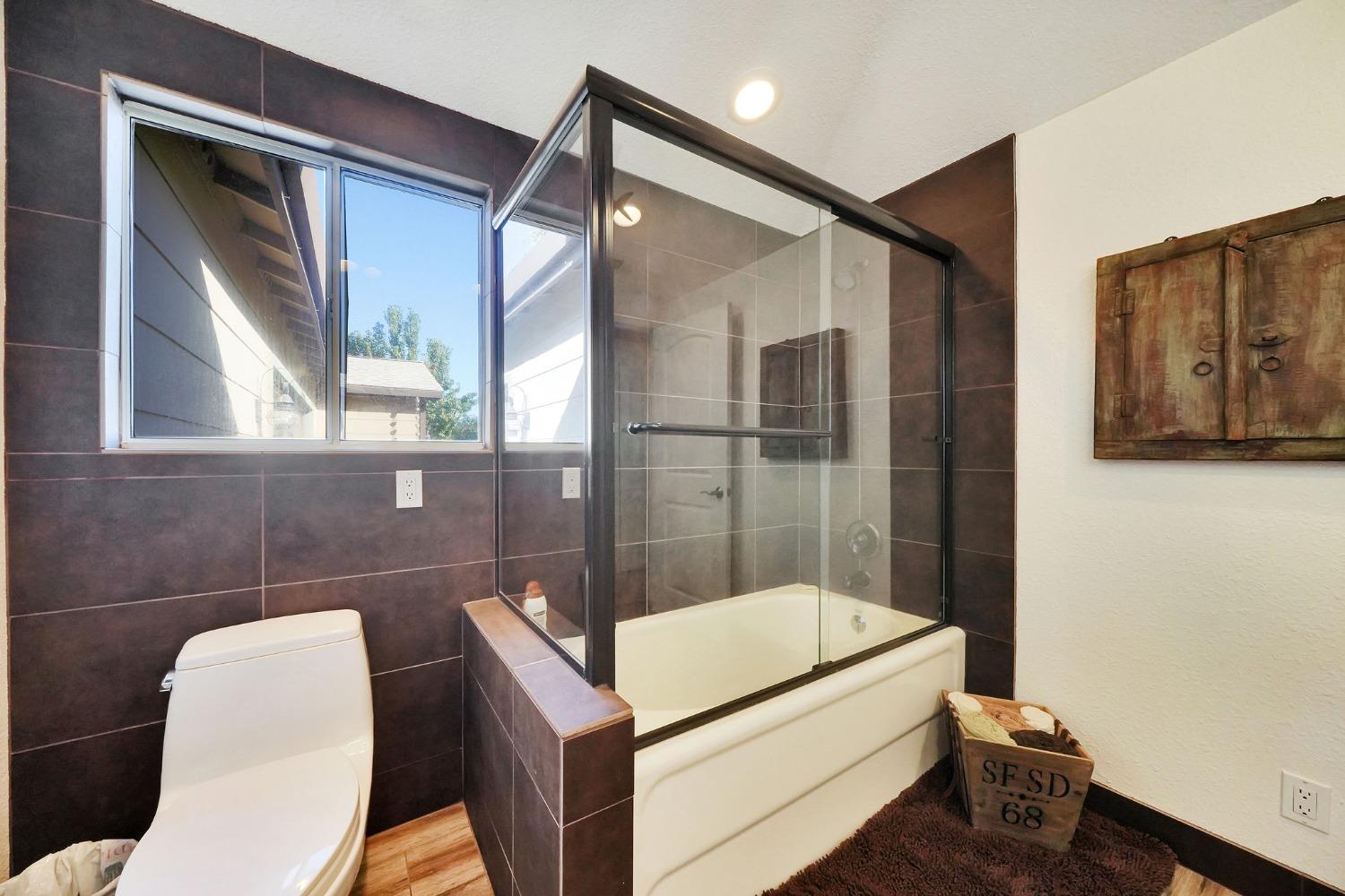 Detail Gallery Image 26 of 58 For 210 Melissa Way, Valley Springs,  CA 95252 - 3 Beds | 2/1 Baths