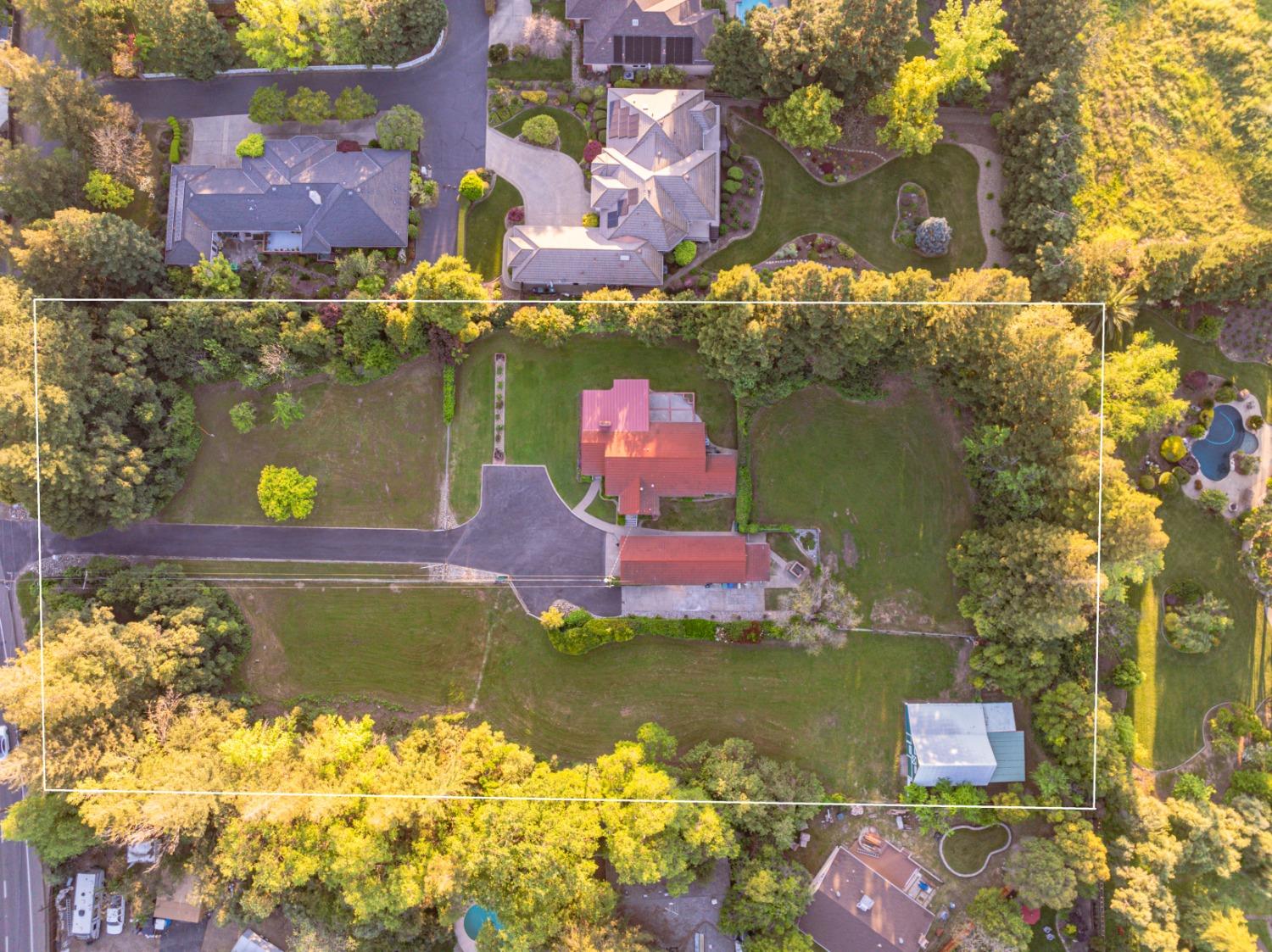 Fair Oaks Boulevard, Fair Oaks, CA, 95628-6908