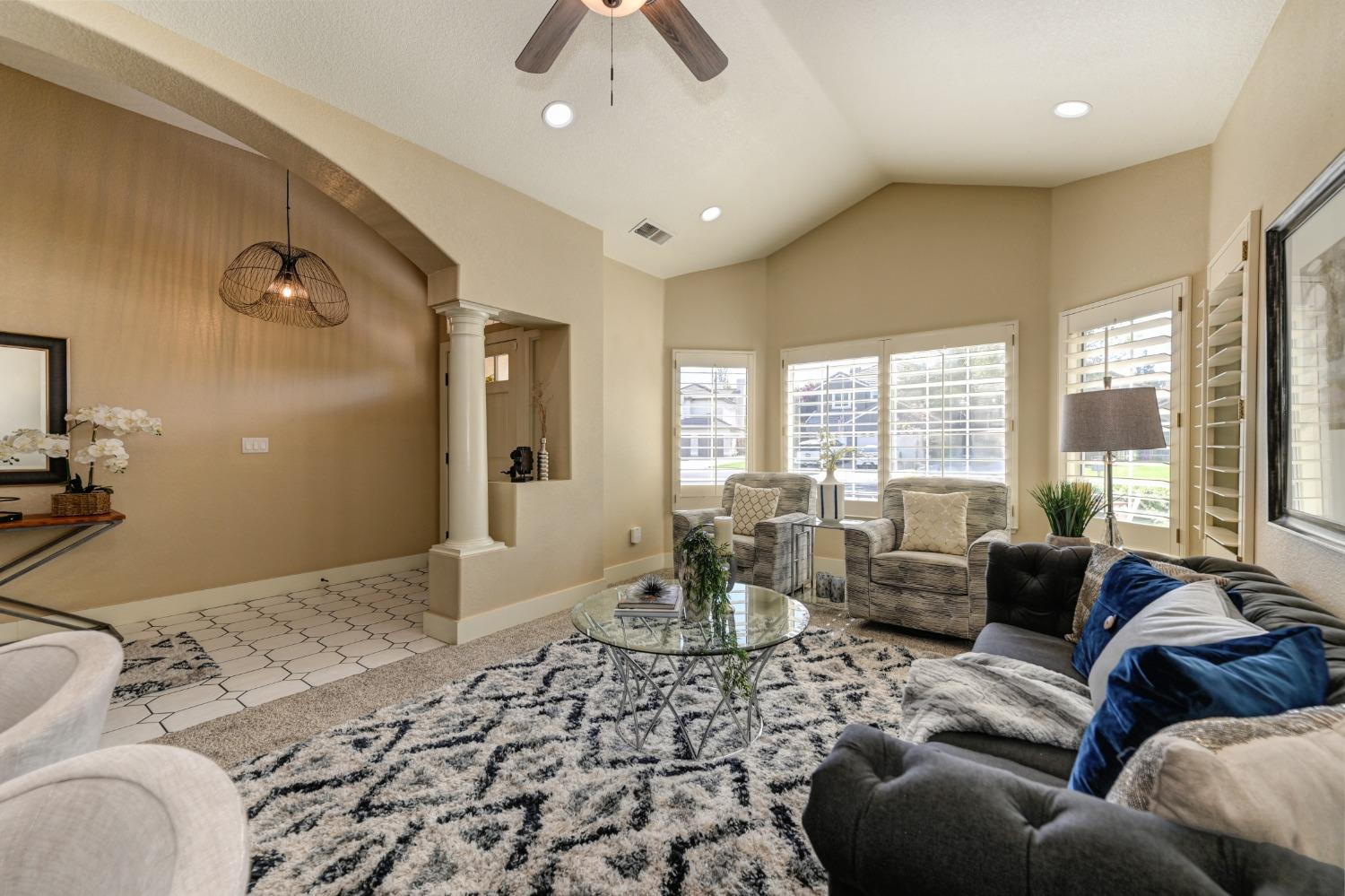 Detail Gallery Image 10 of 43 For 2613 Swindon Ct, Rocklin,  CA 95765 - 2 Beds | 2 Baths