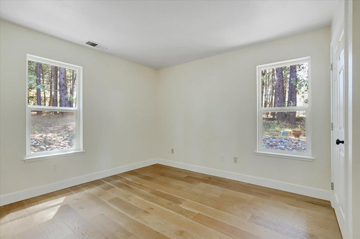 Detail Gallery Image 47 of 93 For 14131 Maverick Ln, Grass Valley,  CA 95949 - 3 Beds | 2/1 Baths