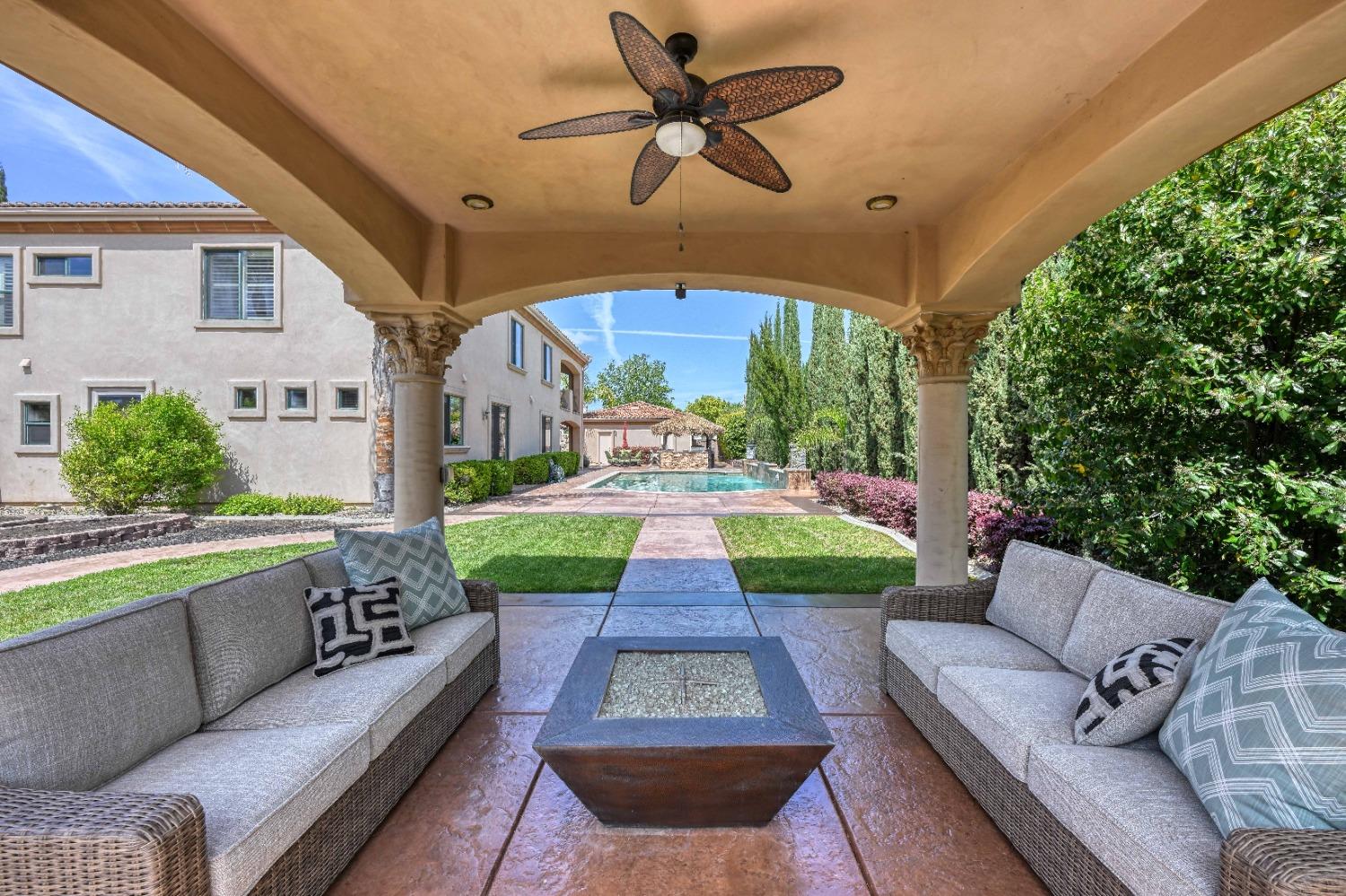 Detail Gallery Image 44 of 67 For 4730 Waterstone Dr, Roseville,  CA 95747 - 5 Beds | 4/2 Baths