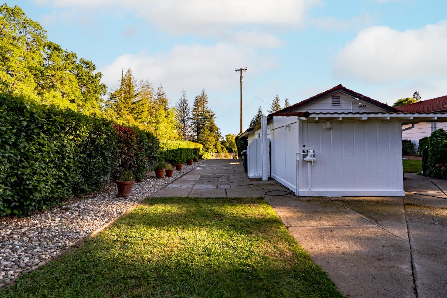 Fair Oaks Boulevard, Fair Oaks, CA, 95628-6908